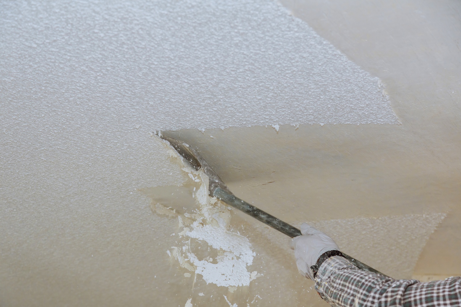 Popcorn Ceiling Texture Before Removal Process Resized